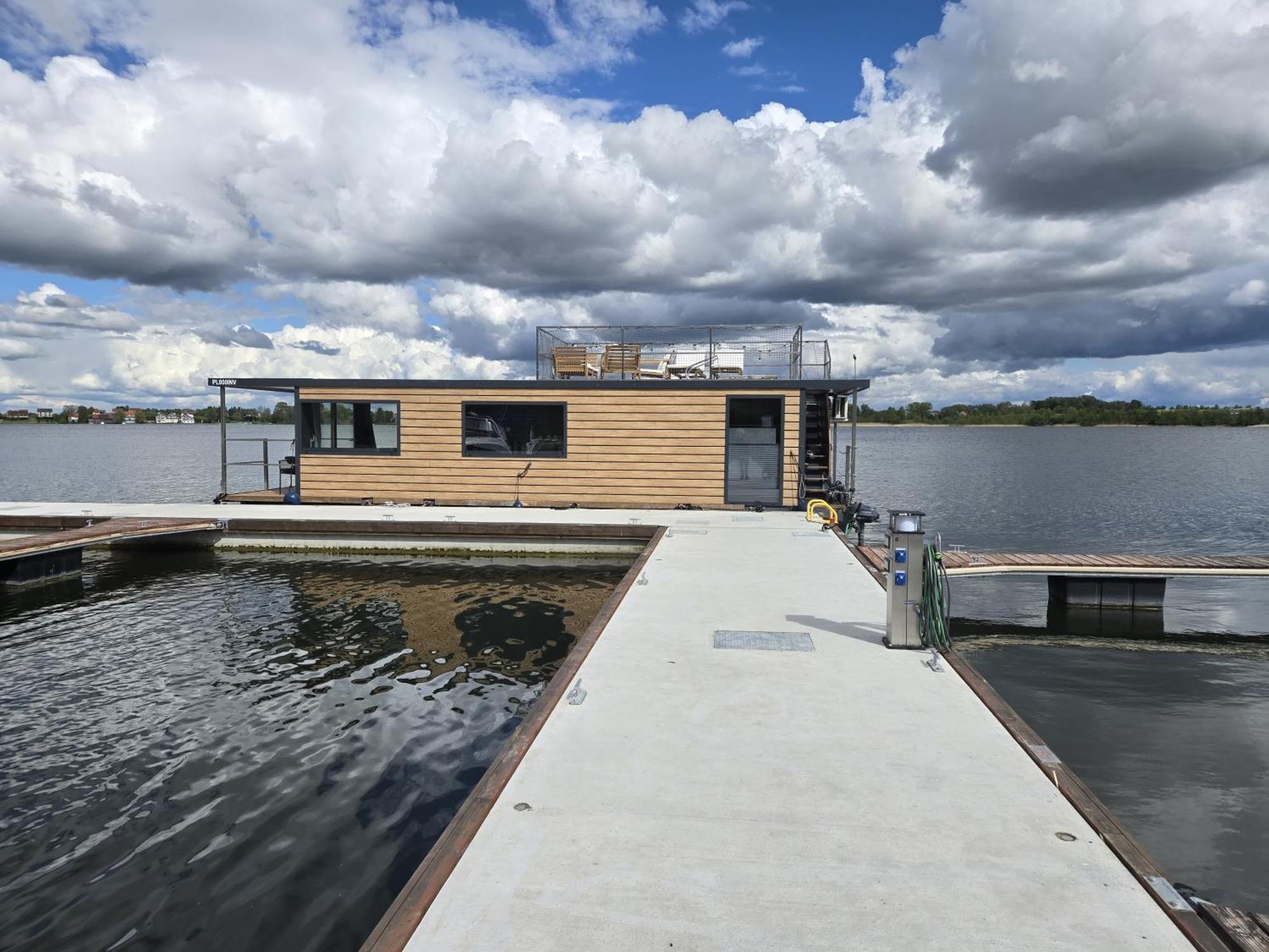Domek Na Wodzie - Houseboat -Sauna, Taras Na Dachu, Dwie Sypialnie Mikołajki Exterior photo